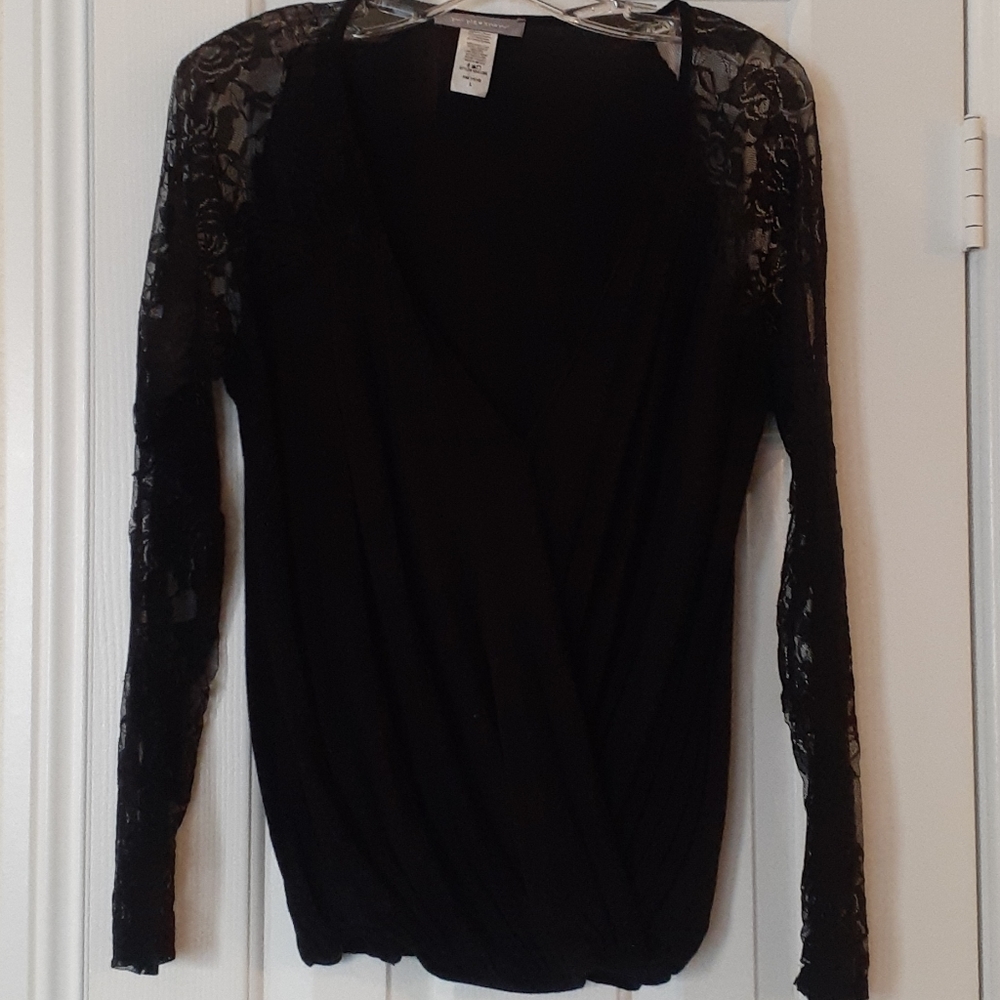* Black Lace Top LRG
